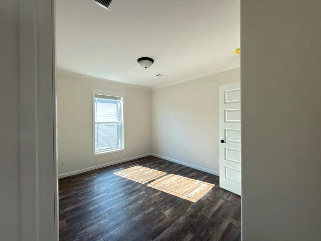 Aimon 4br bedroom home features