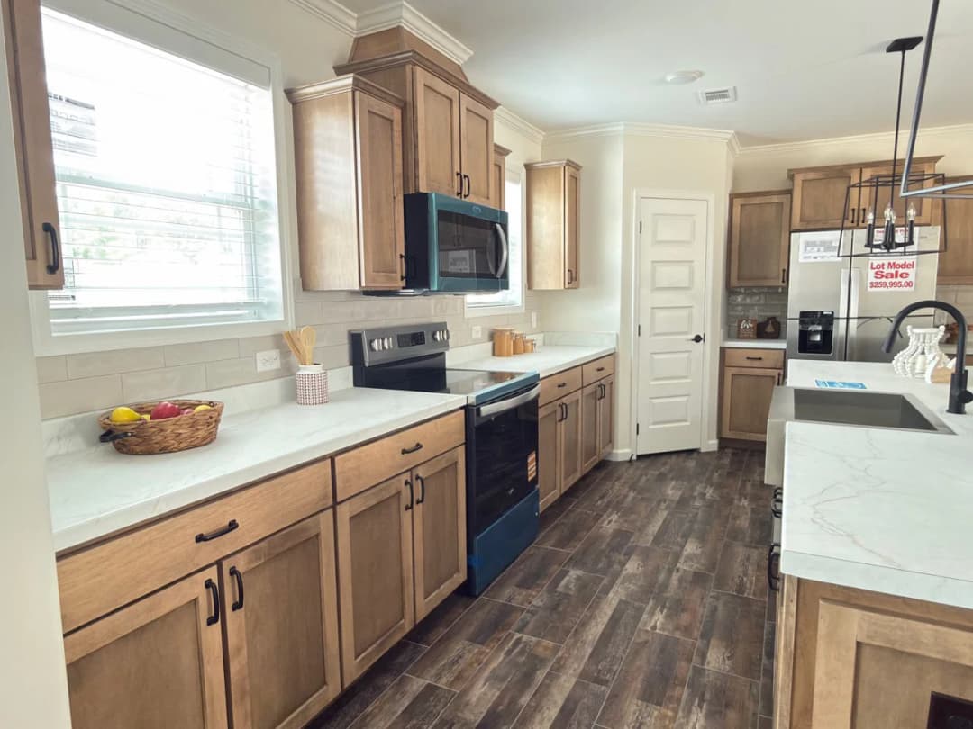 Orchard house kitchen home features