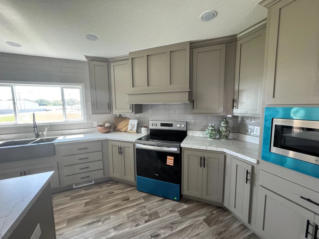 Arc3280-2018 (the outlaw) kitchen home features