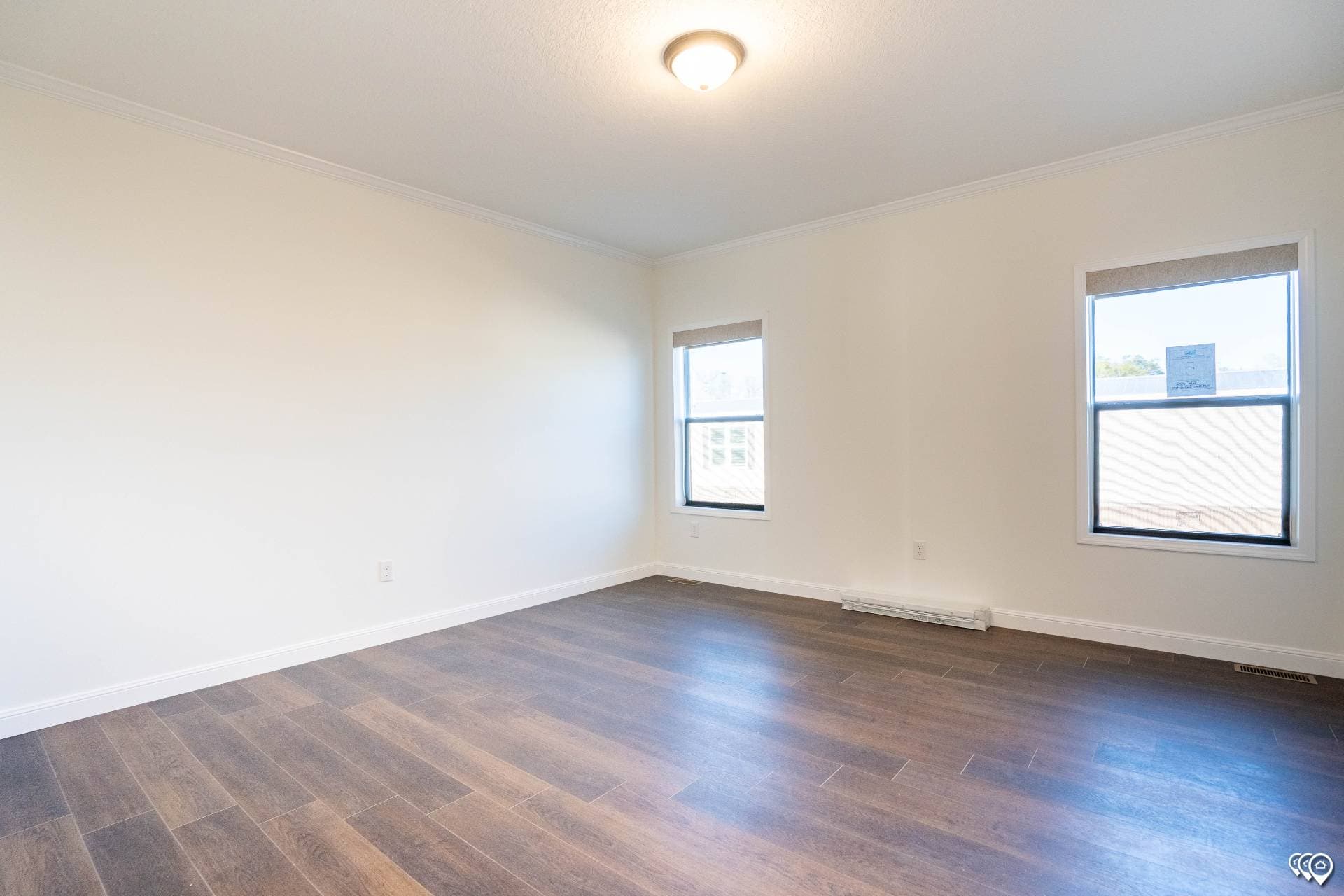 Pri3284-2073 interior home features