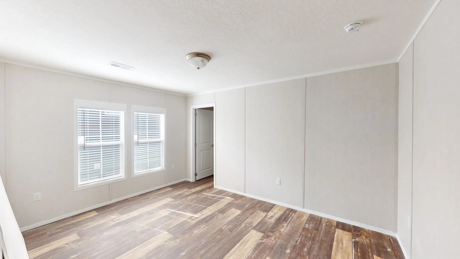 Arc3280-7501 interior home features