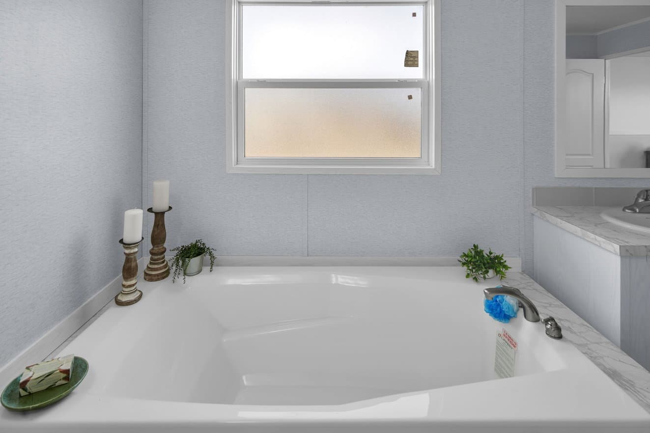 Valu maxx premier 32643e bathroom home features