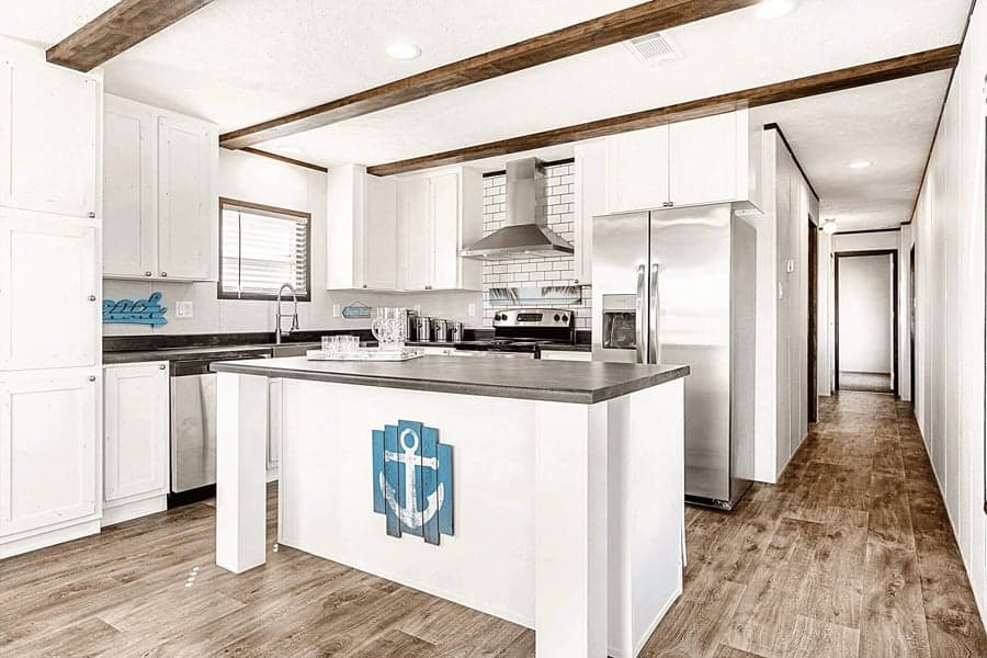 Sunset kitchen home features