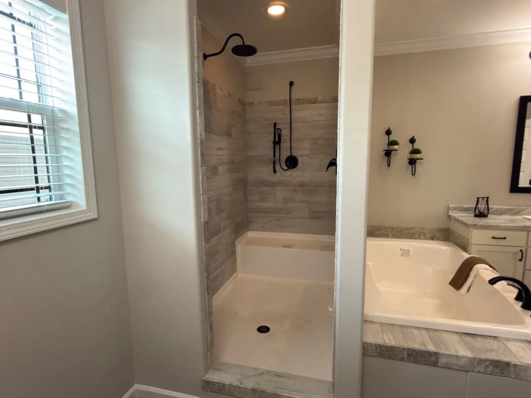 Tahoe harbor bathroom home features