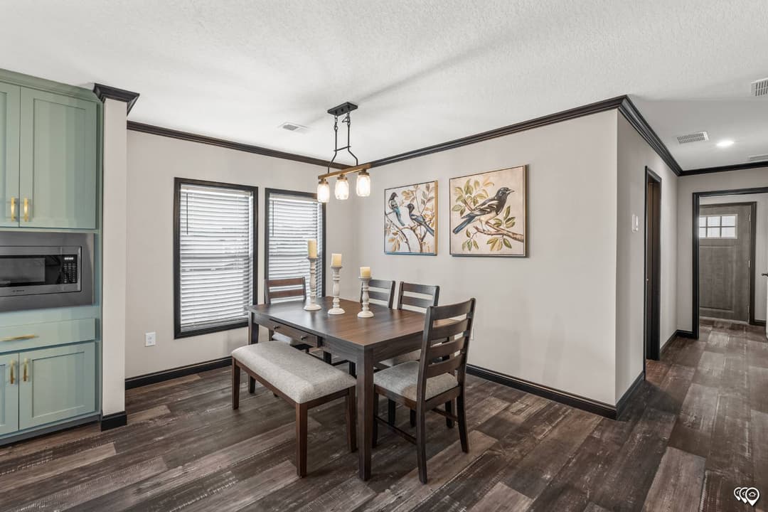 Pri3270-2050 interior home features