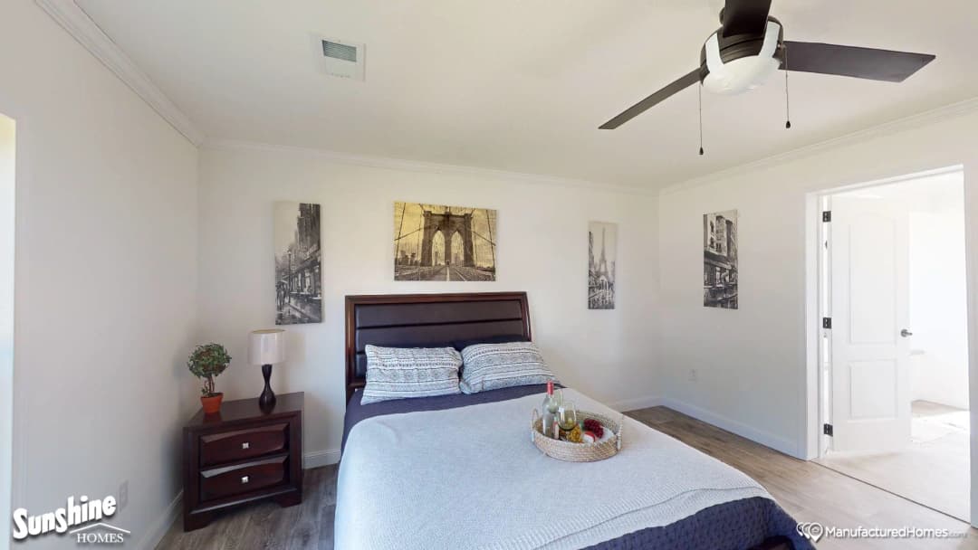 Pri3264-2005 bedroom home features