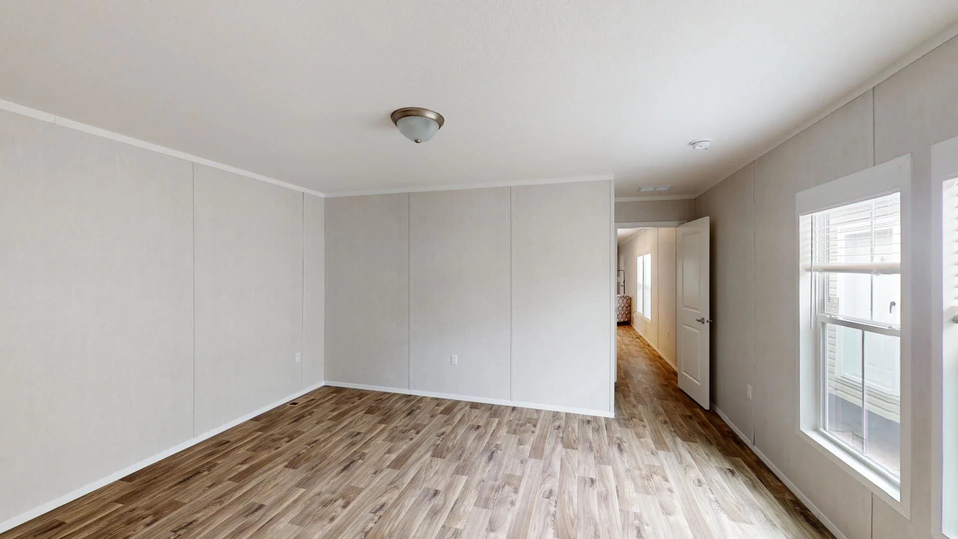 Arc1680-8000-2 interior home features