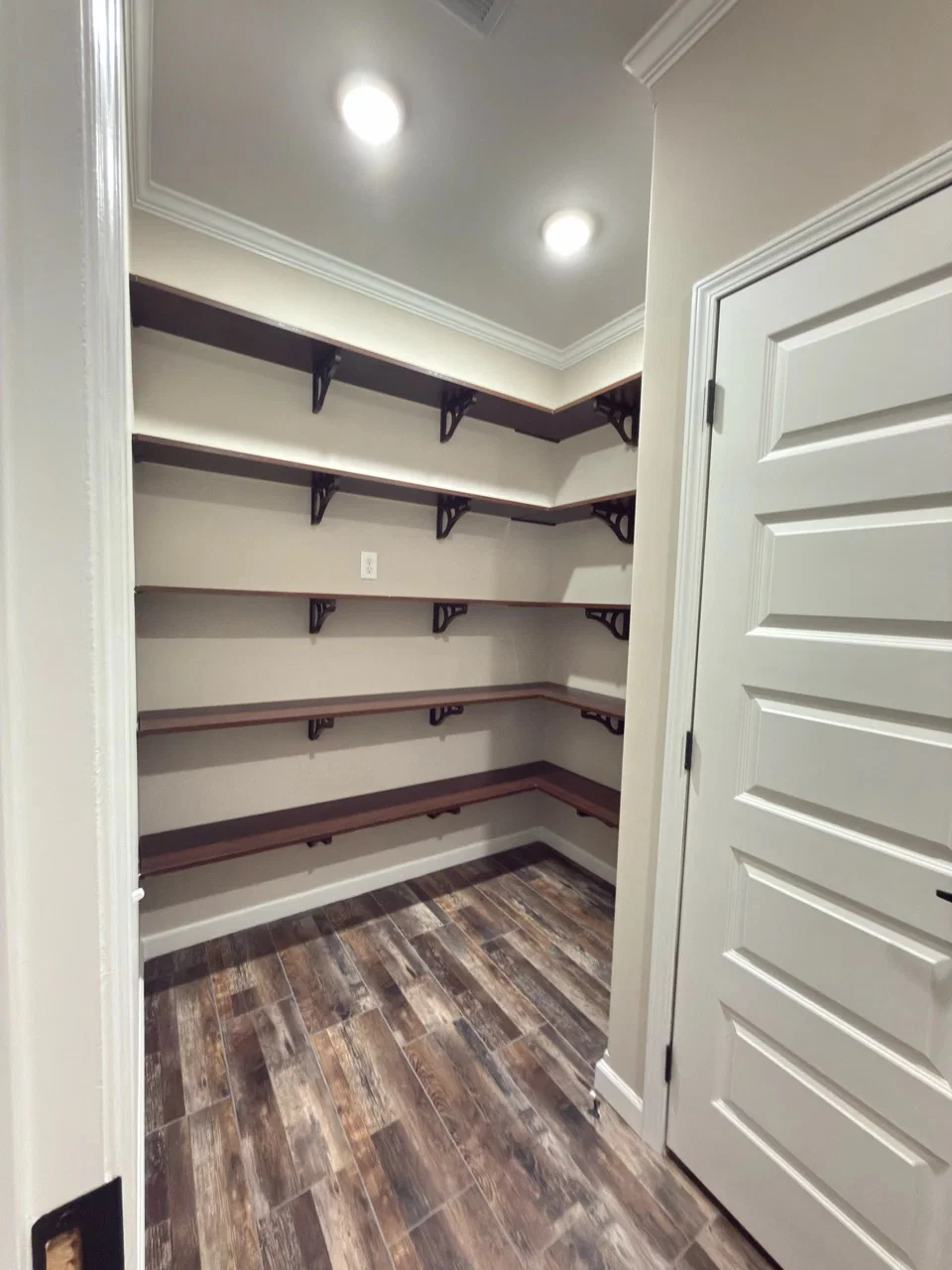 Wl-monl-6809 interior home features