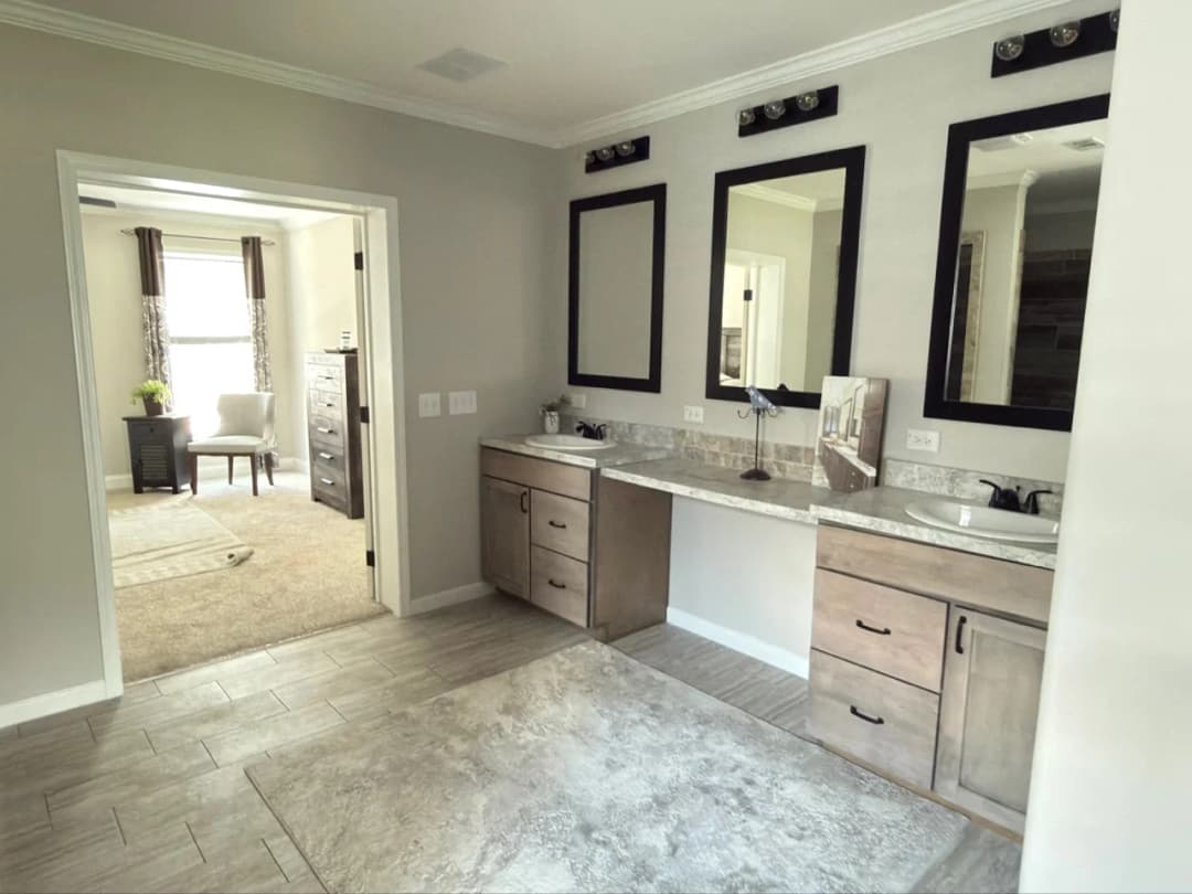 The anais bathroom home features