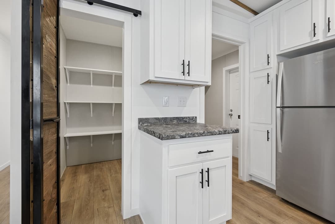 The abita interior home features