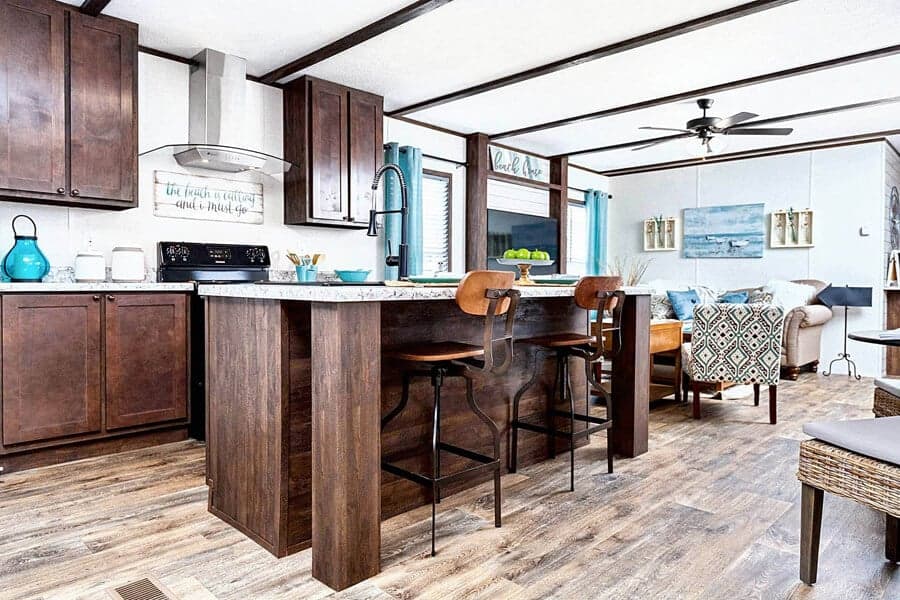 Emerald kitchen home features