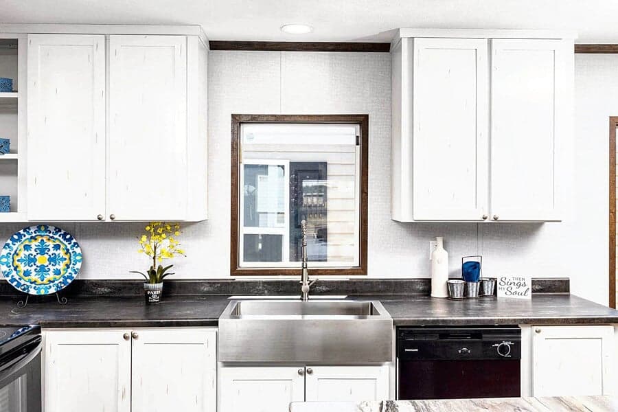 Sweet haven kitchen home features
