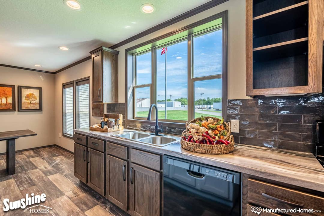 Pri2868-2027 interior home features