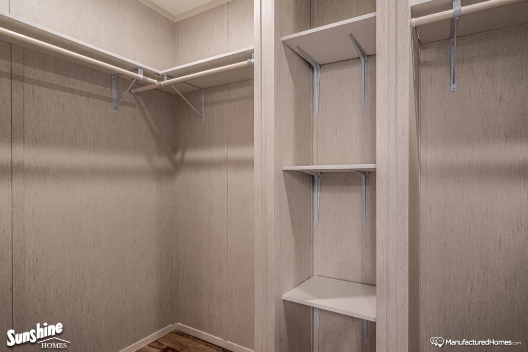 Arc1680-8000 interior home features