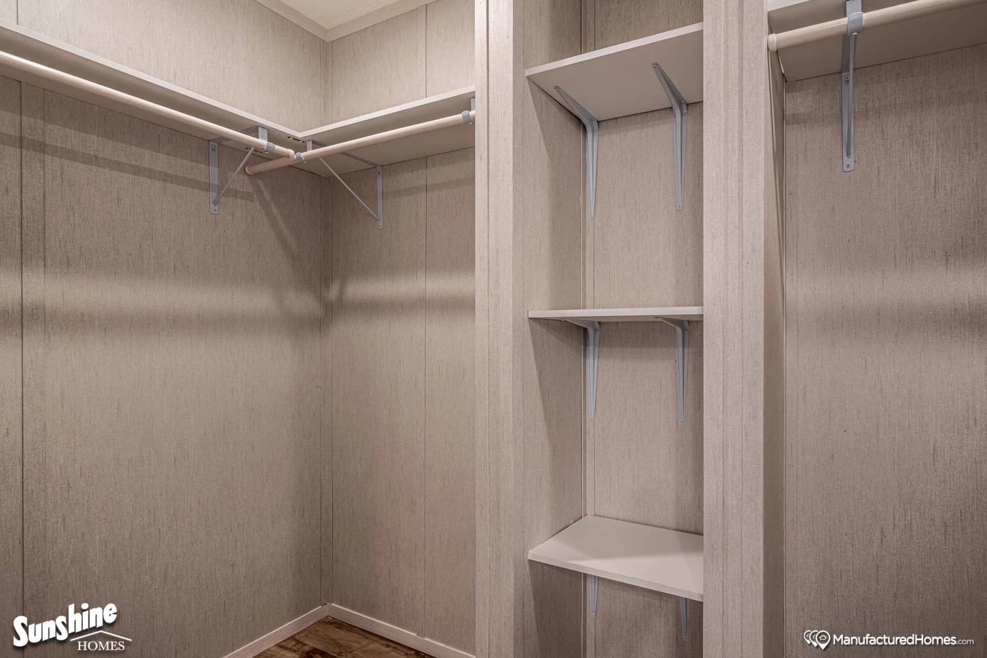 Arc1680-8000 interior home features