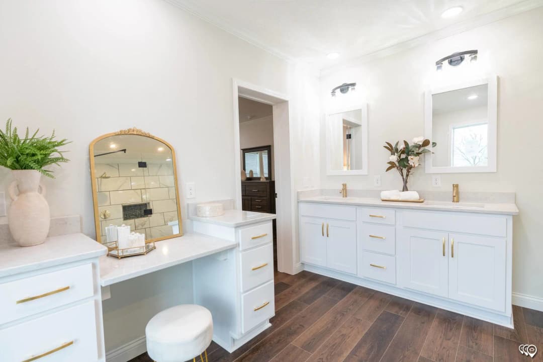 Pri3284-2074 bathroom home features