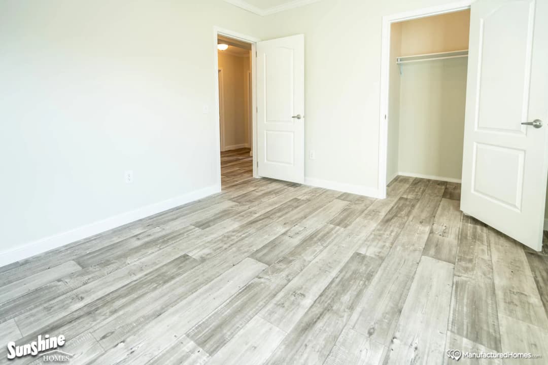 Pri3280-2043 interior home features