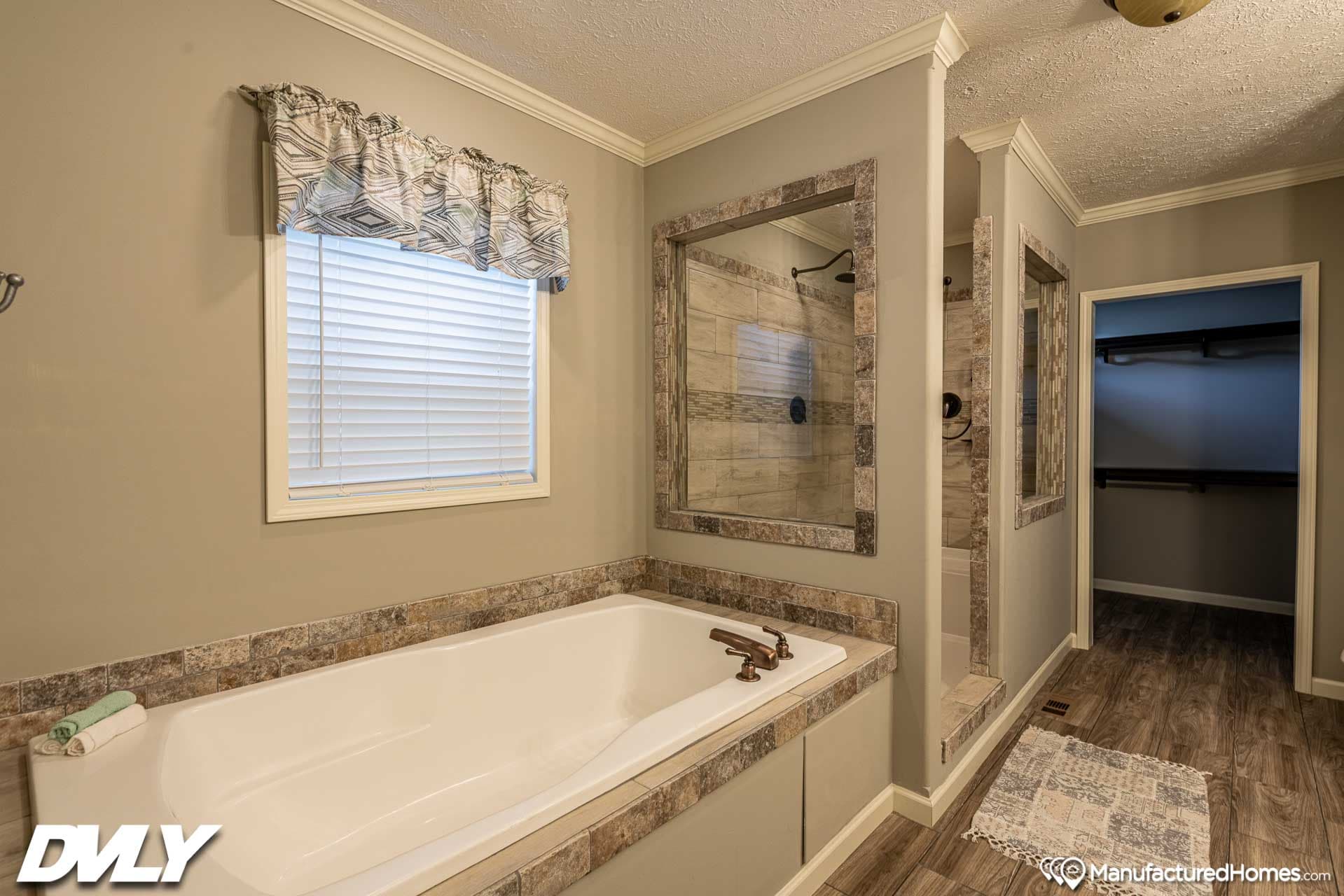 The shiloh  bathroom home features