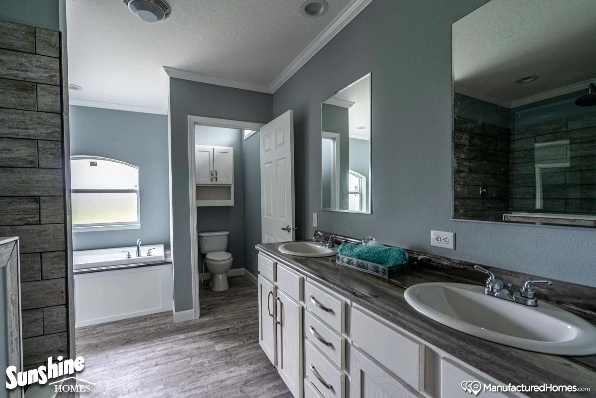 Pri3280-2018 bathroom home features