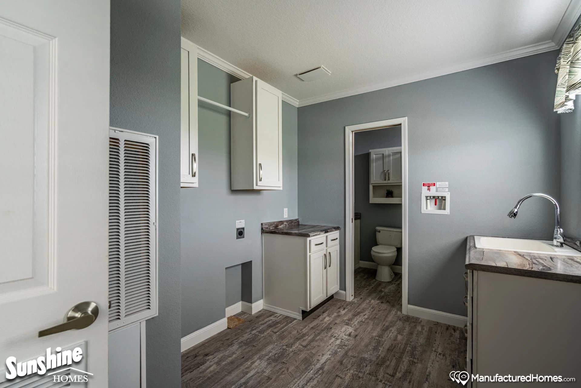 Pri3280-2018 bathroom home features