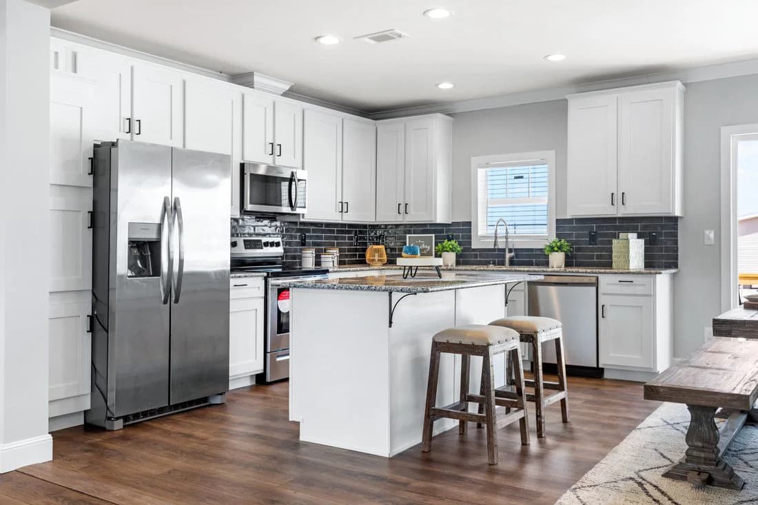 El capitan kitchen home features