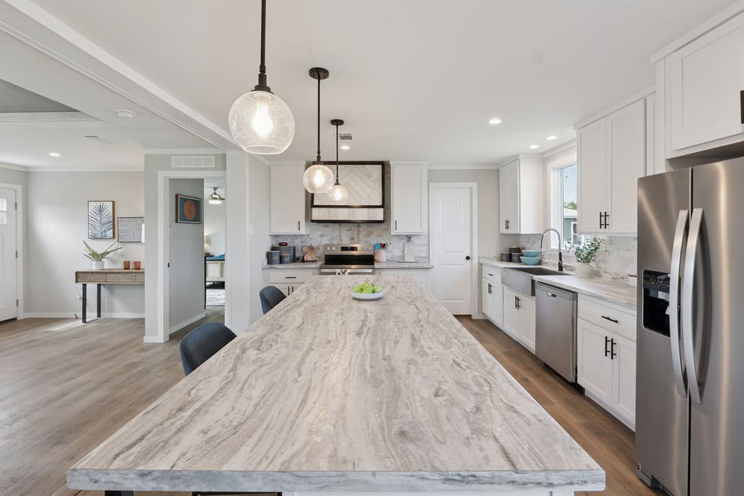 Zurich kitchen home features
