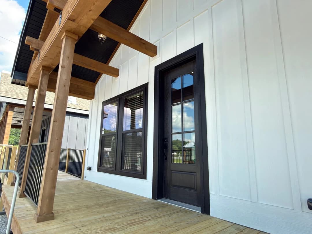 Wl-monl-6809 exterior home features