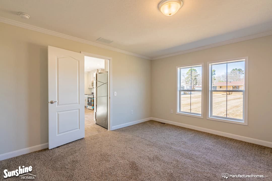 Pri1684-1009 interior home features