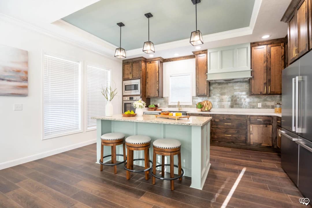 Pri3284-2073 kitchen home features