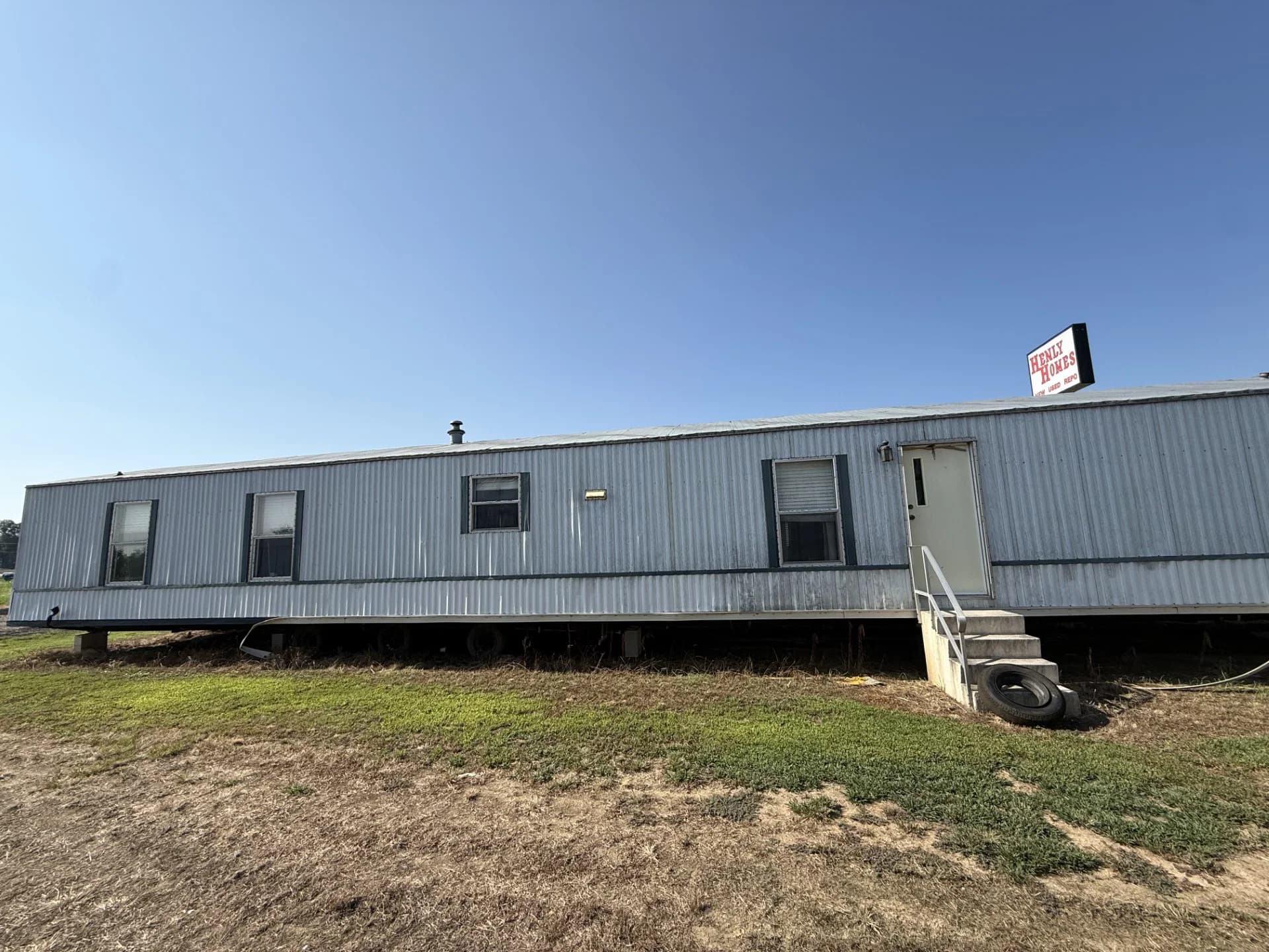 2001 redman  hero home features