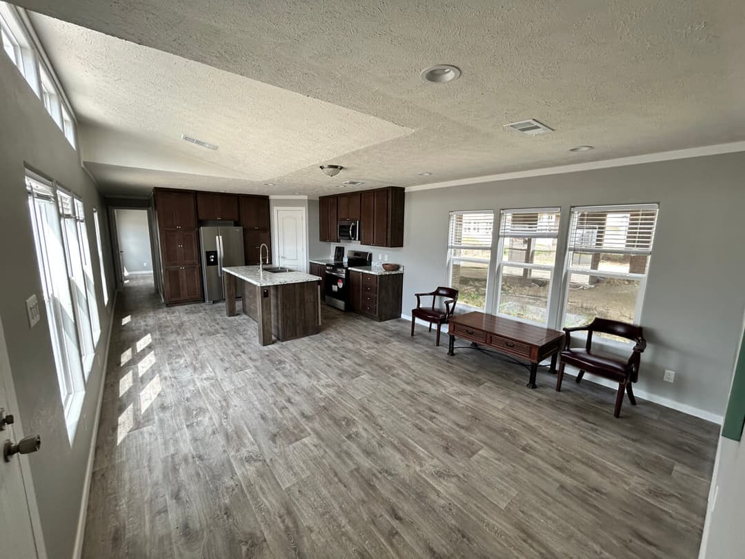 Emerald interior home features