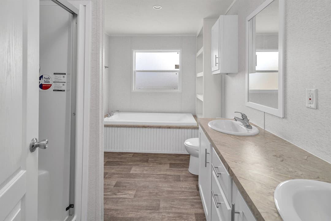 Valu maxx 28563m bathroom home features
