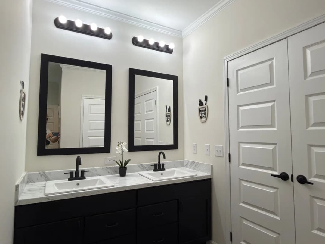 Briarritz b bathroom home features