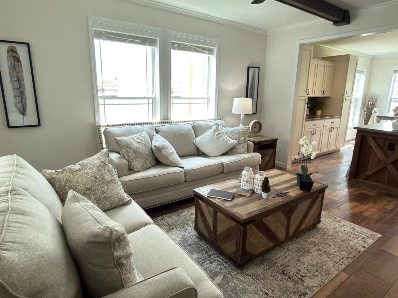 The haven b interior home features