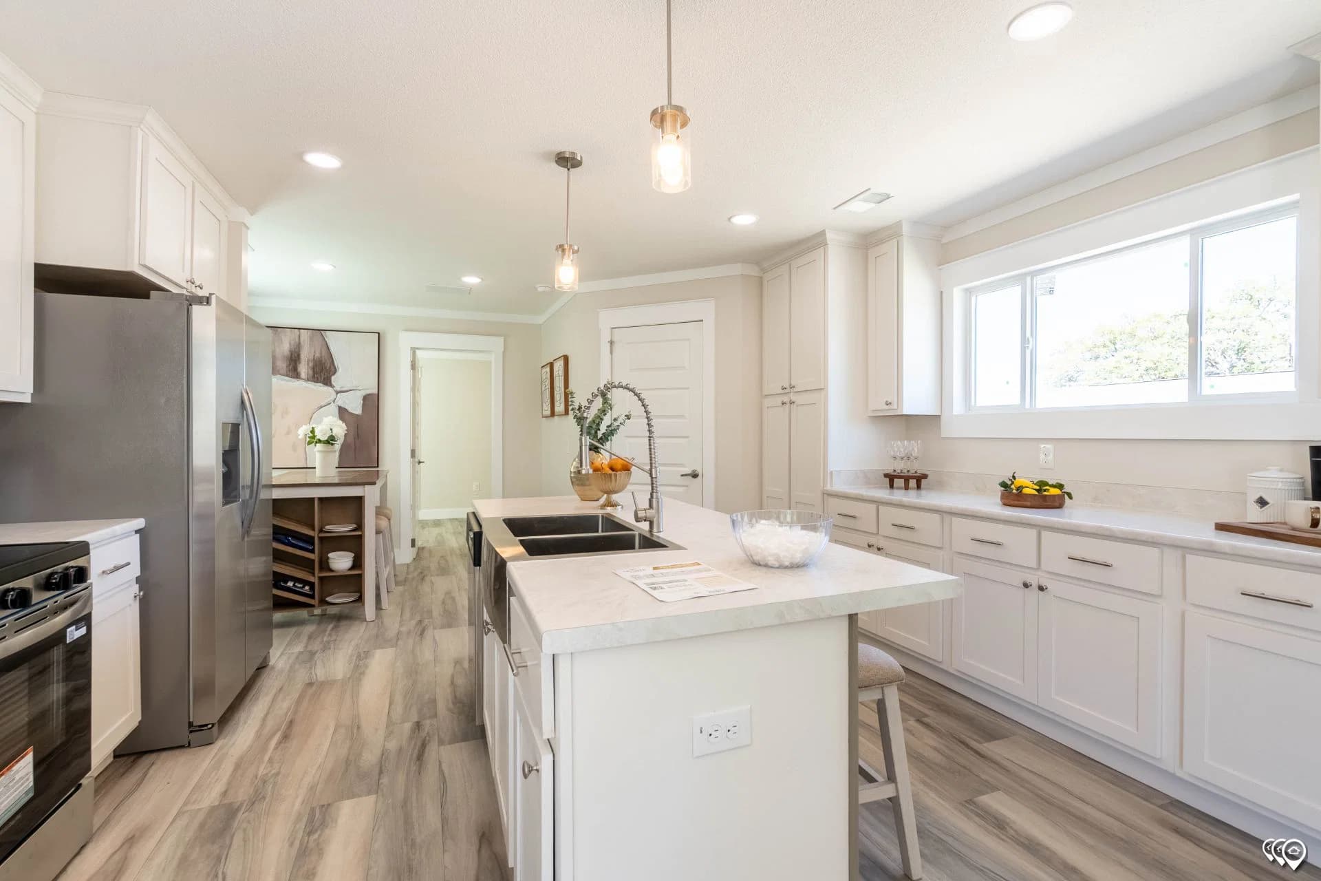 The bartholomew kitchen home features