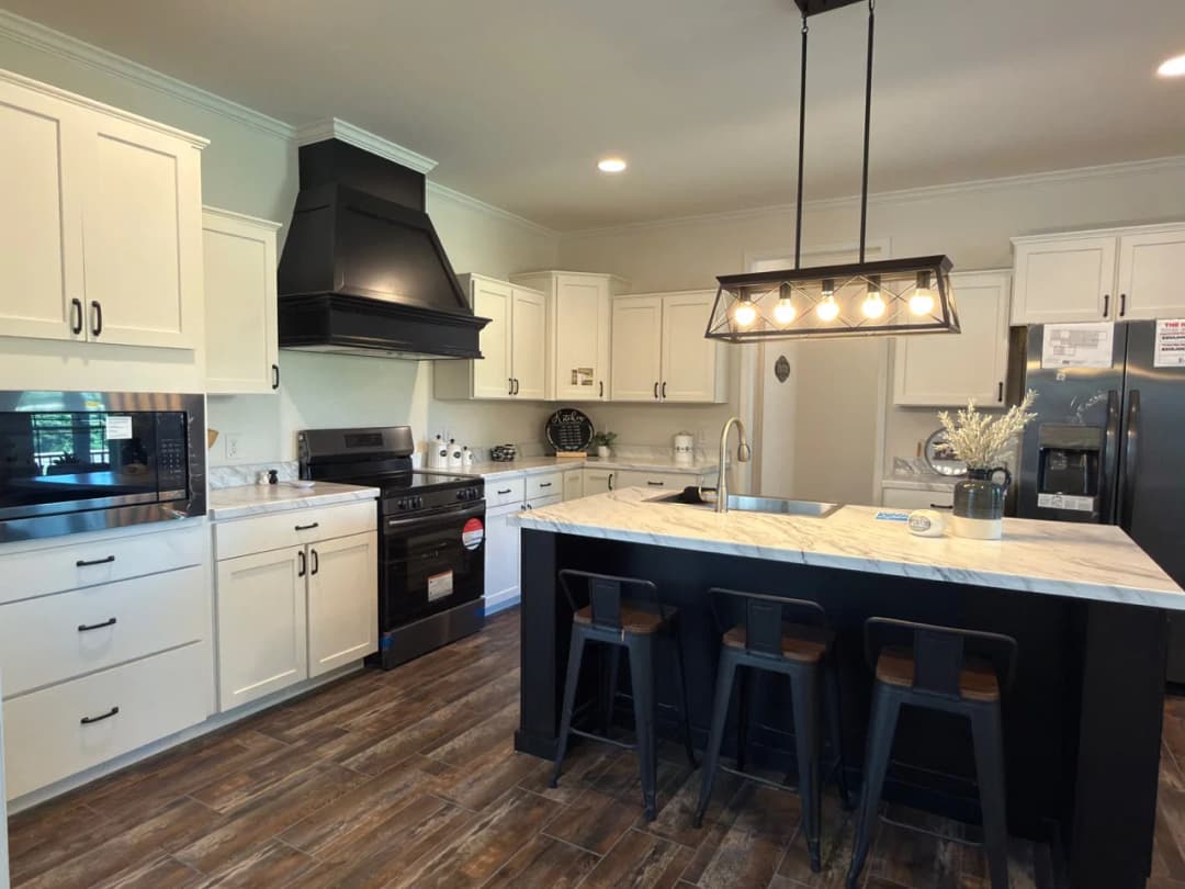 Briarritz b kitchen home features
