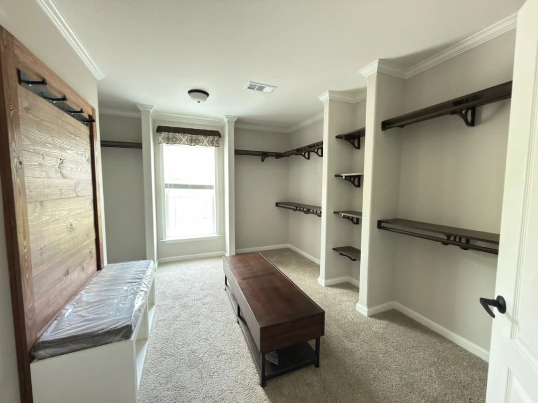 The anais interior home features