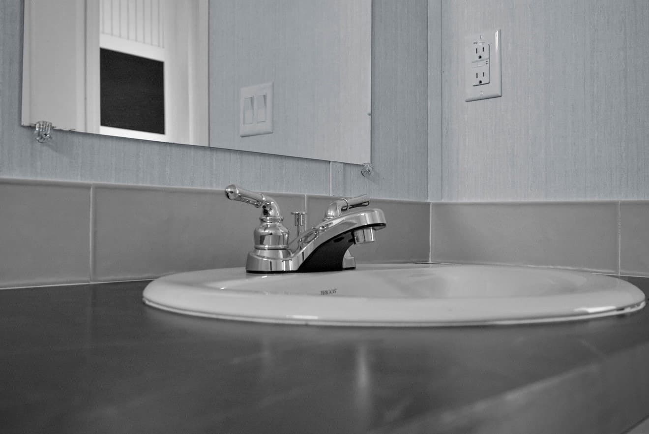 Valu maxx premier 32643e bathroom home features