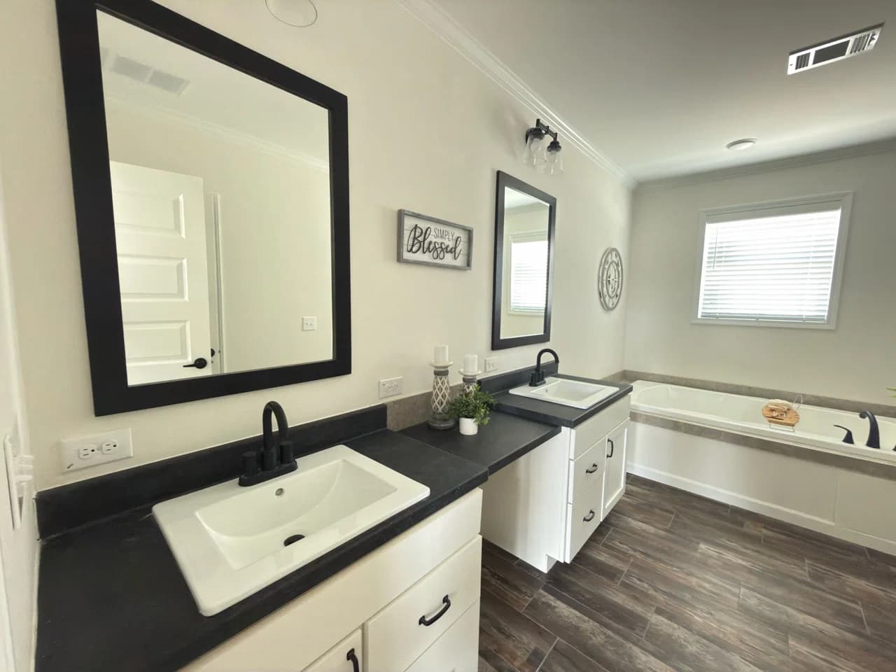 Orchard house bathroom home features