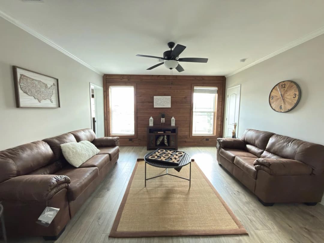 The anais interior home features
