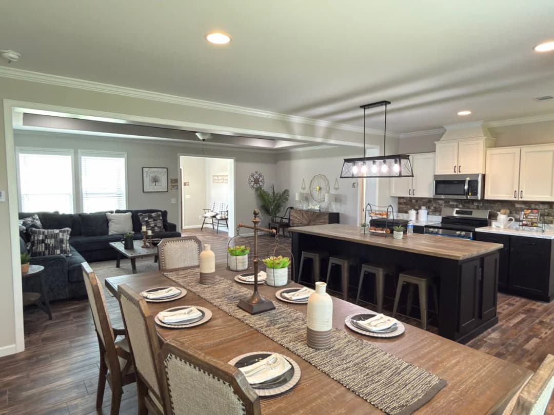 The woodside c interior home features