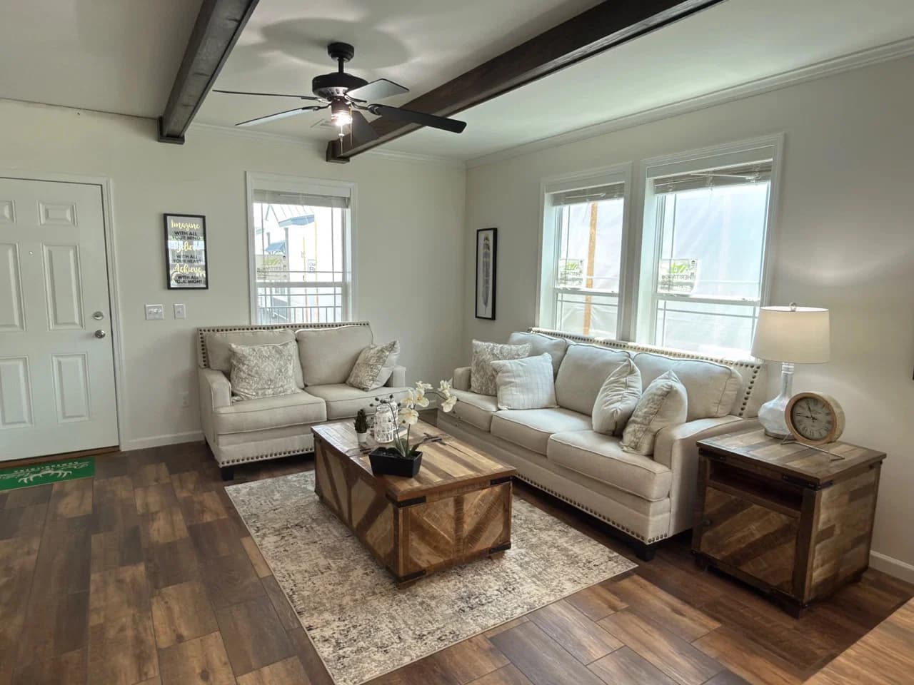 The haven b interior home features