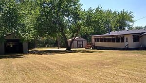 2006 fleetwood exterior home features