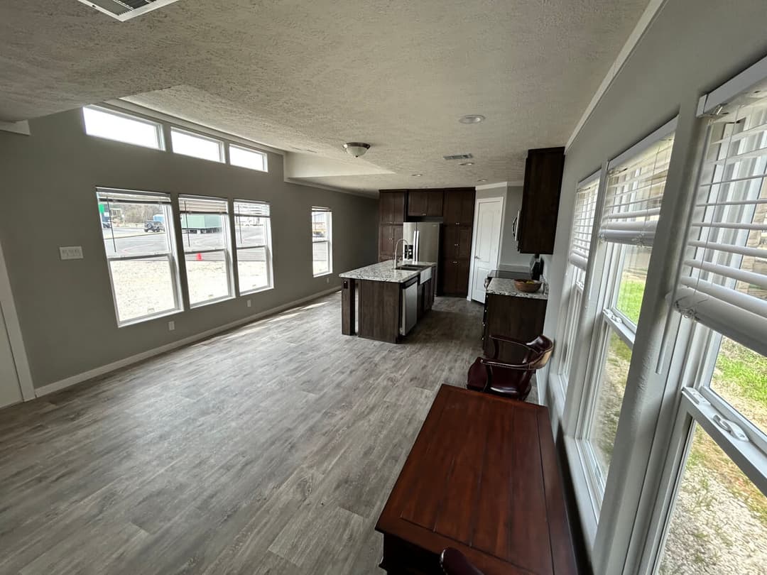 Emerald interior home features