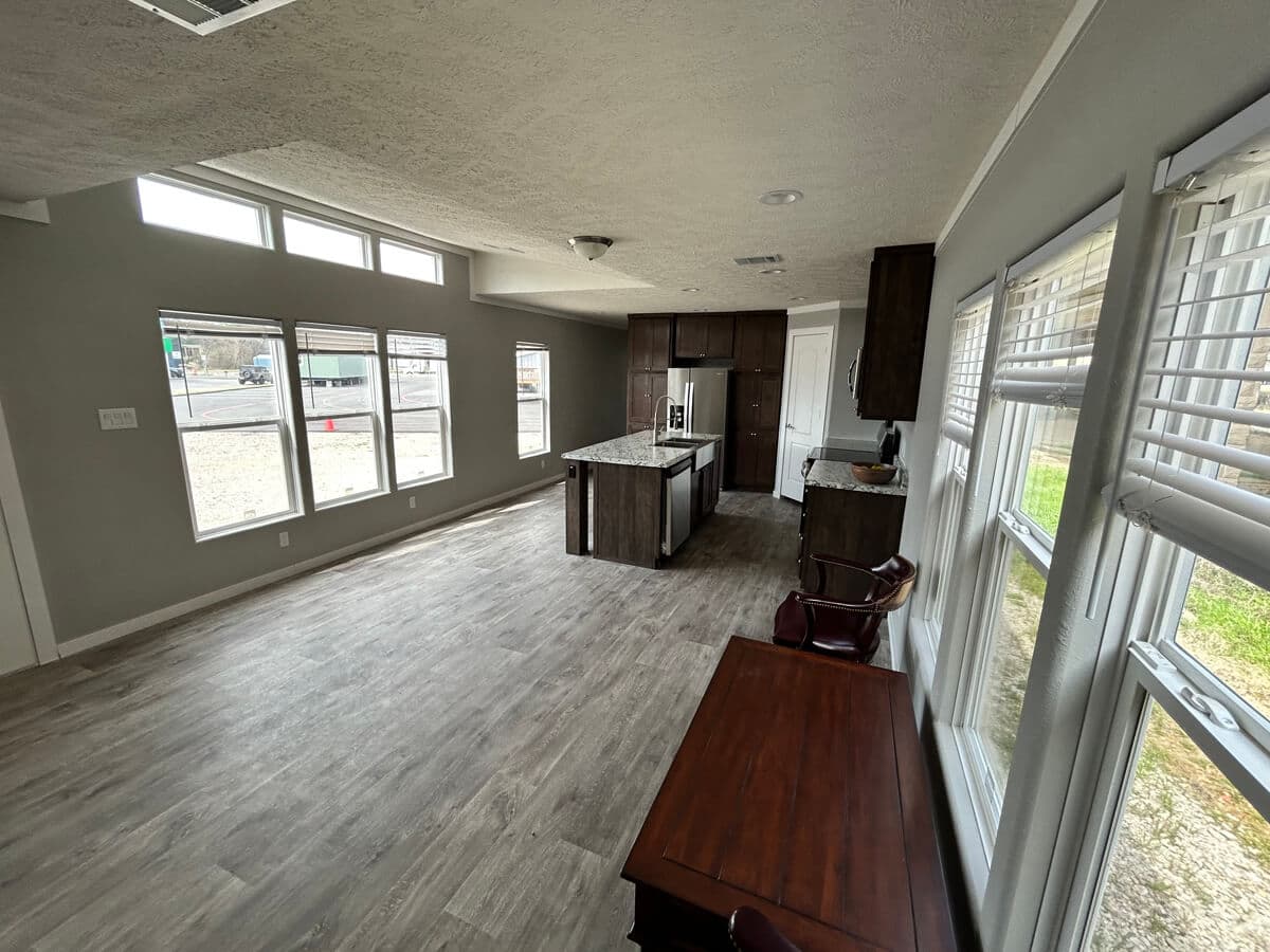 Emerald interior home features