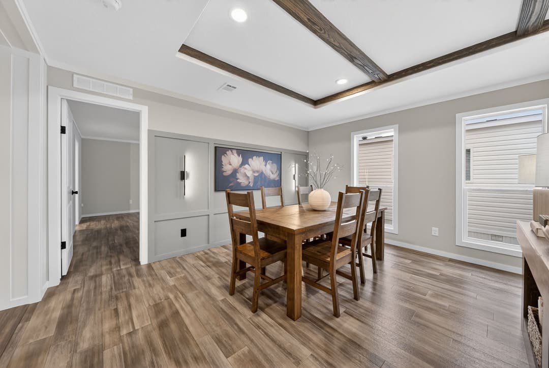 Manning interior home features