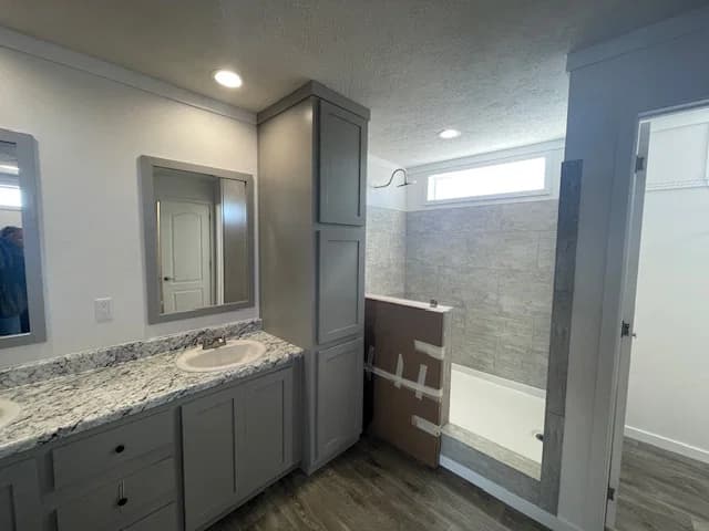 Wonderlust bathroom home features