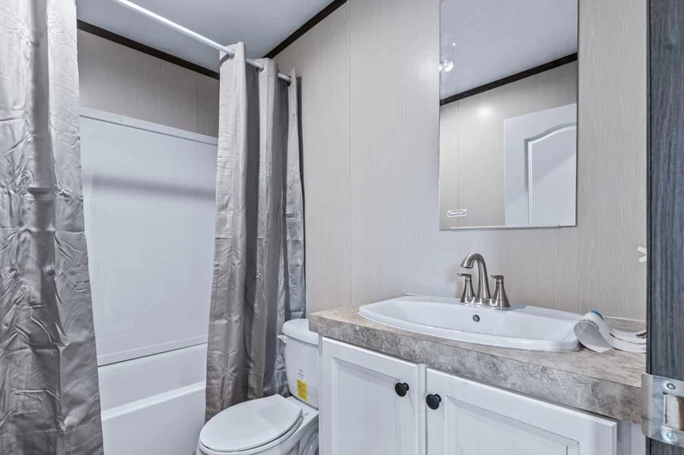 Grand bathroom home features