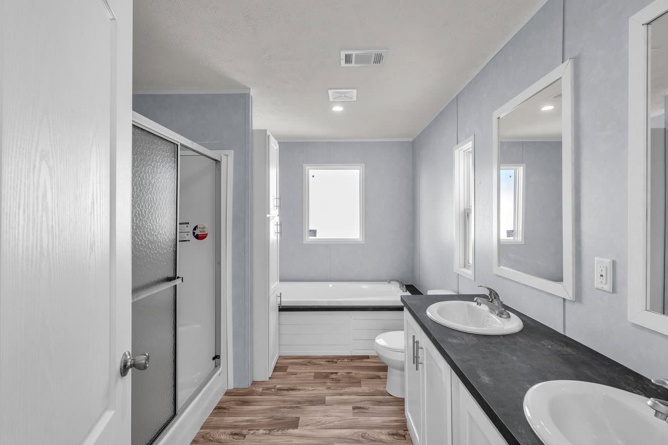 Valu maxx 28483m bathroom home features