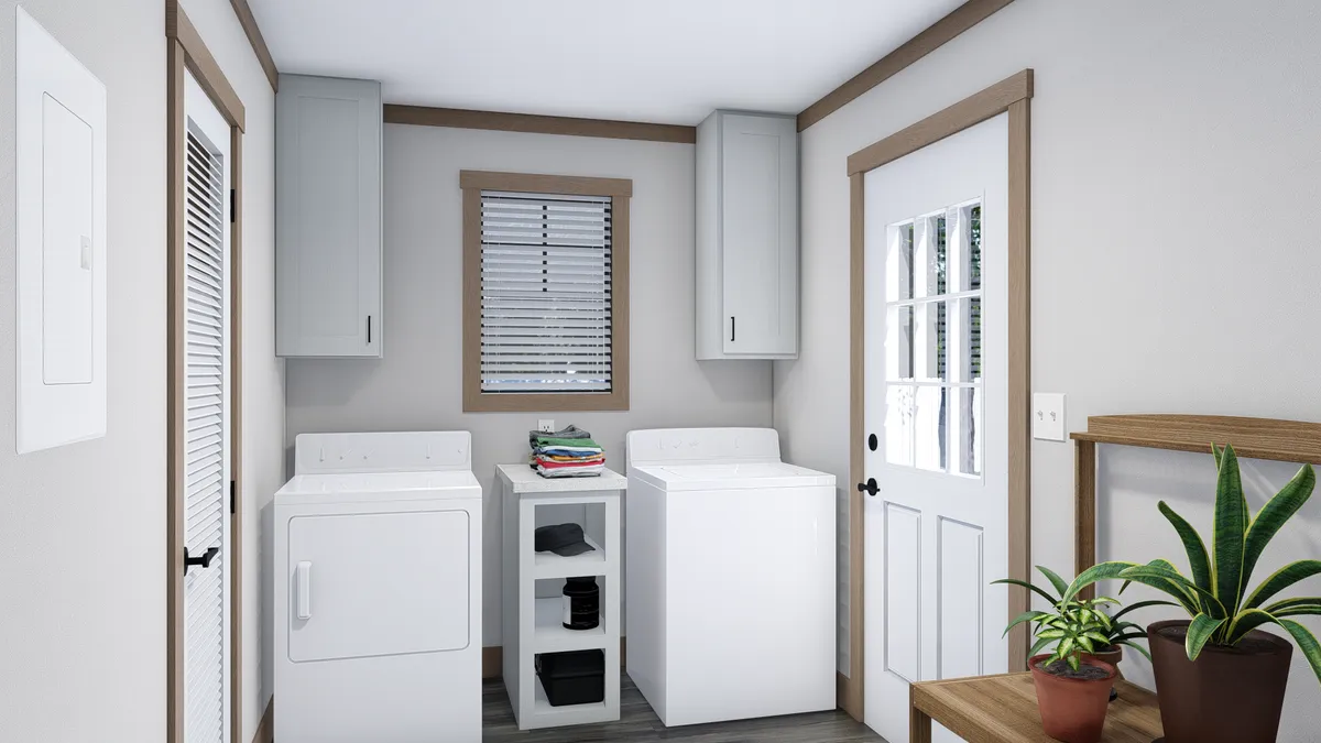 Wilder interior home features
